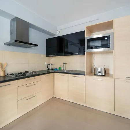 Apartment Cynarskiego 2-bedroom Lodz