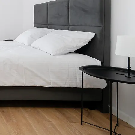 Cynarskiego 2-bedroom Apartment Lodz